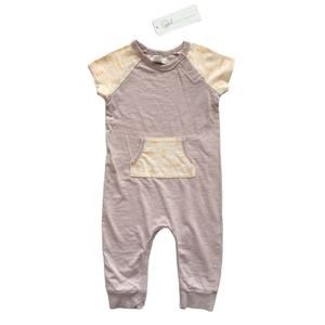 NWT Peek Pocket Romper Size 6-12m